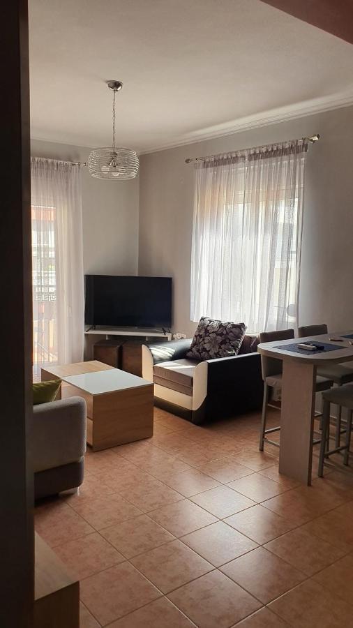 Theos Apartment Alexandroupoli Exterior foto